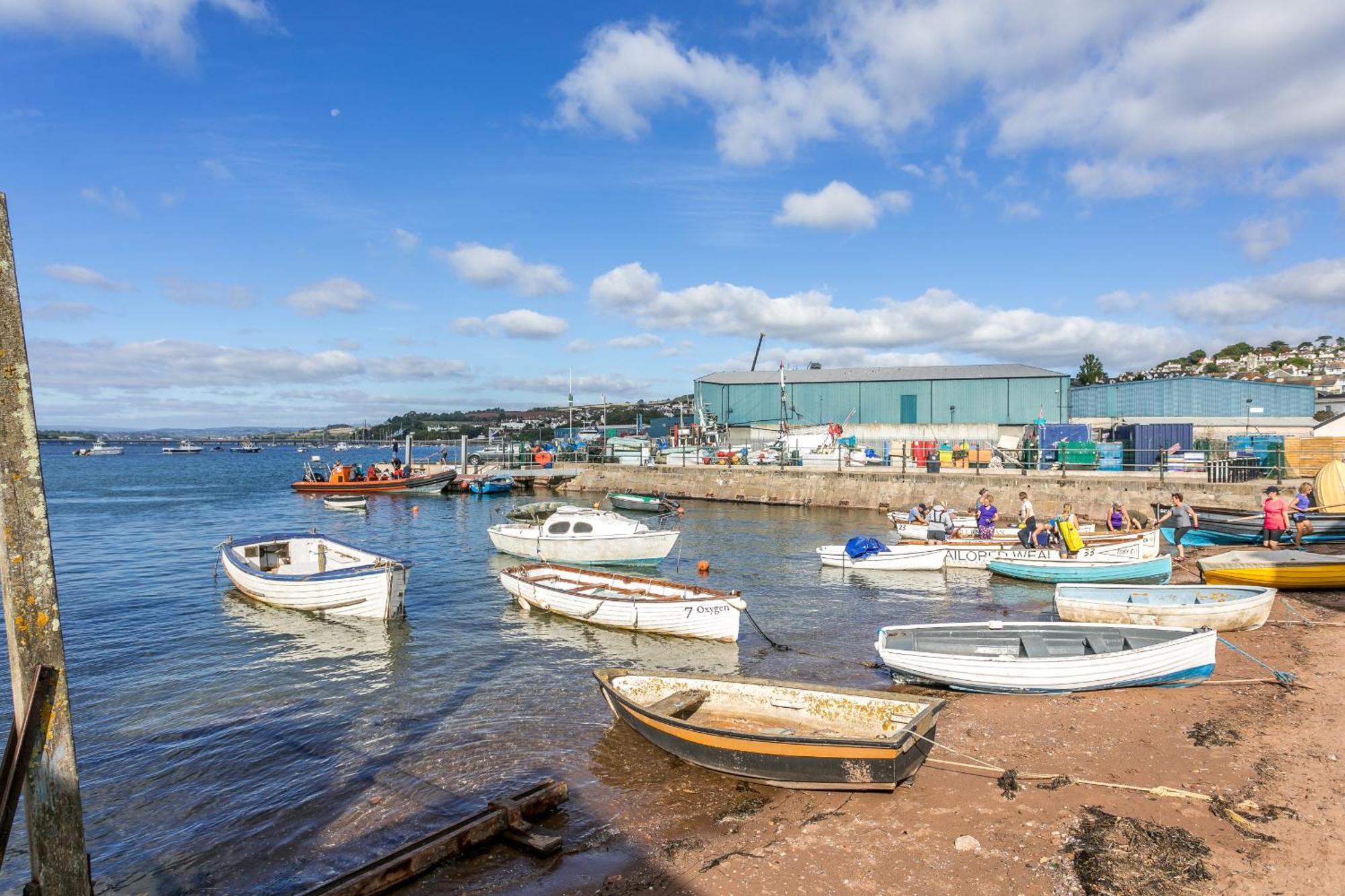 Crab Shack - Stylish Back Duplex Apartment, Apartment Teignmouth