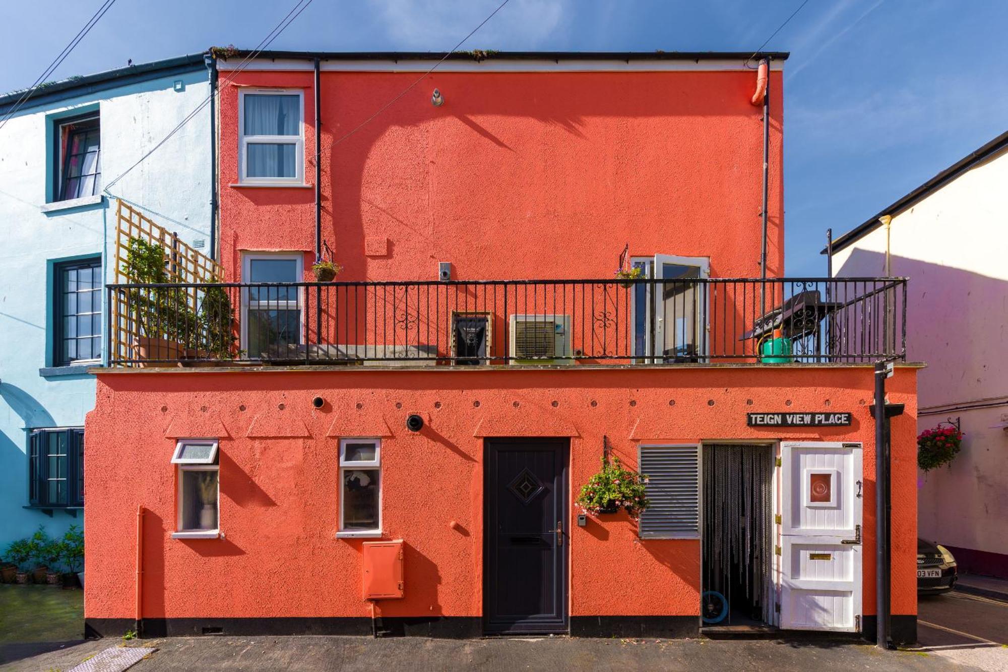 Apartment Crab Shack - Stylish Back Duplex Apartment, *